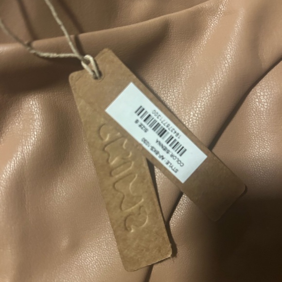 Skims faux leather set short strapped top sz 8 fit small nwt - Picture 6 of 7